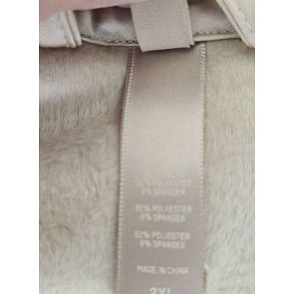 Skims velvet robe Nwt - Picture 10 of 11